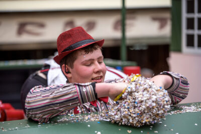 Agrandir l'image 56 sur 60, fenêtre modale