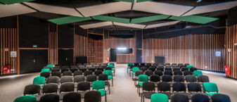 photo de la salle de spectacle de la grangette