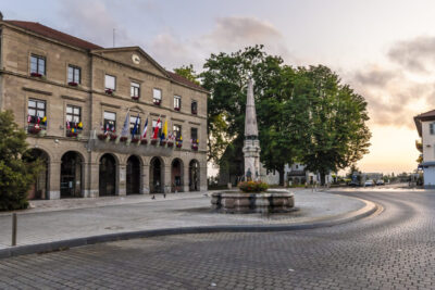 Agrandir l'image 2 sur 27, fenêtre modale