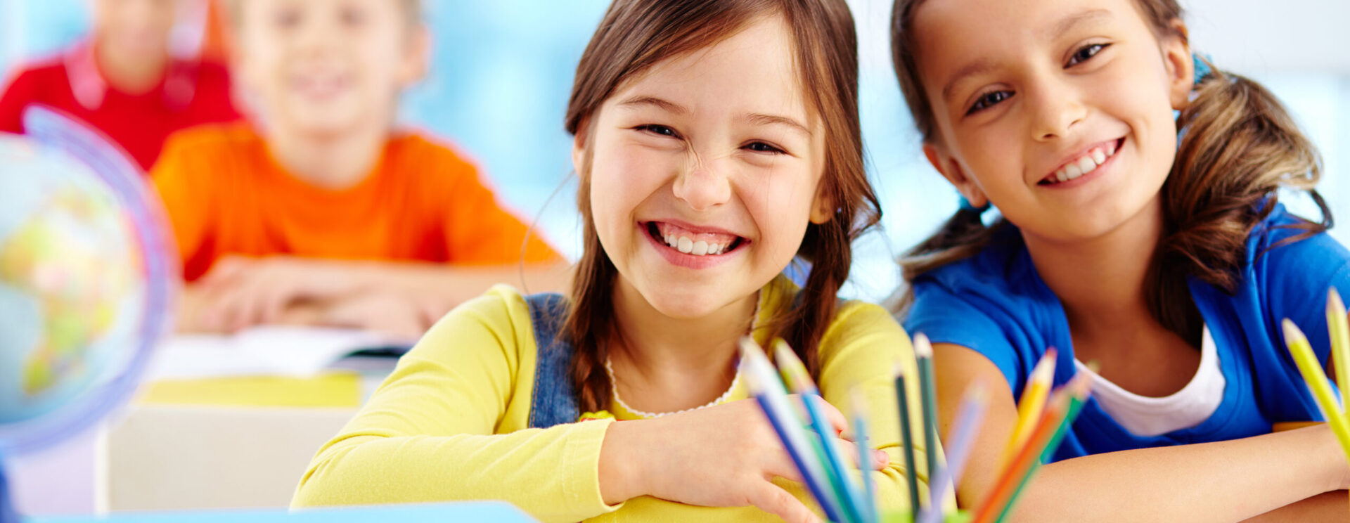 enfnats qui sourient
