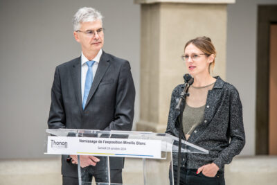 Agrandir l'image 12 sur 13, fenêtre modale