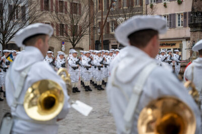 cérémonie de remise de la fourragère aux chasseurs alpins du 27BCA - Agrandir l'image 2 sur 13, fenêtre modale