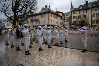 Cérémonie de remise de la fourragère aux chasseurs alpins - Agrandir l'image 4 sur 13, fenêtre modale