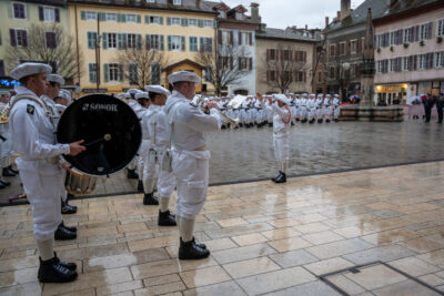 Cérémonie de remise de la fourragère aux chasseurs alpins - Agrandir l'image 5 sur 13, fenêtre modale