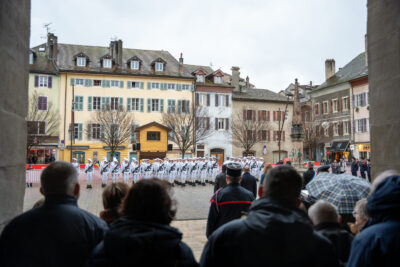 Cérémonie de remise de la fourragère aux chasseurs alpins - Agrandir l'image 9 sur 13, fenêtre modale