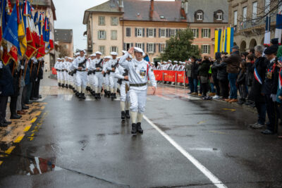 Cérémonie de remise de la fourragère aux chasseurs alpins - Agrandir l'image 8 sur 13, fenêtre modale