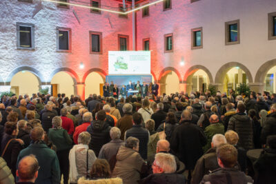 Agrandir l'image 5 sur 8, fenêtre modale