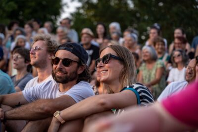 Agrandir l'image 16 sur 23, fenêtre modale