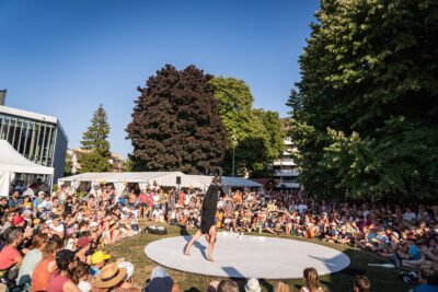 Agrandir l'image 9 sur 23, fenêtre modale