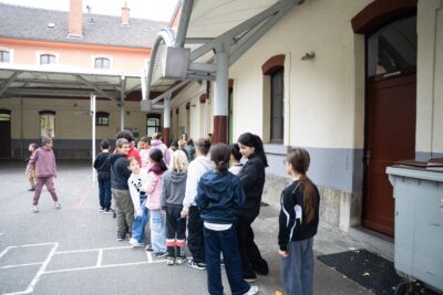 Agrandir l'image 1 sur 18, fenêtre modale